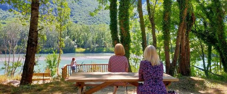 Illustration de : Créer une aire de repos sur la digue du Drac