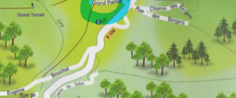 Illustration de : Débroussailler un sentier à Pariset